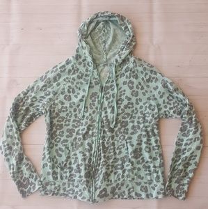 Lightweight cheetah print jacket